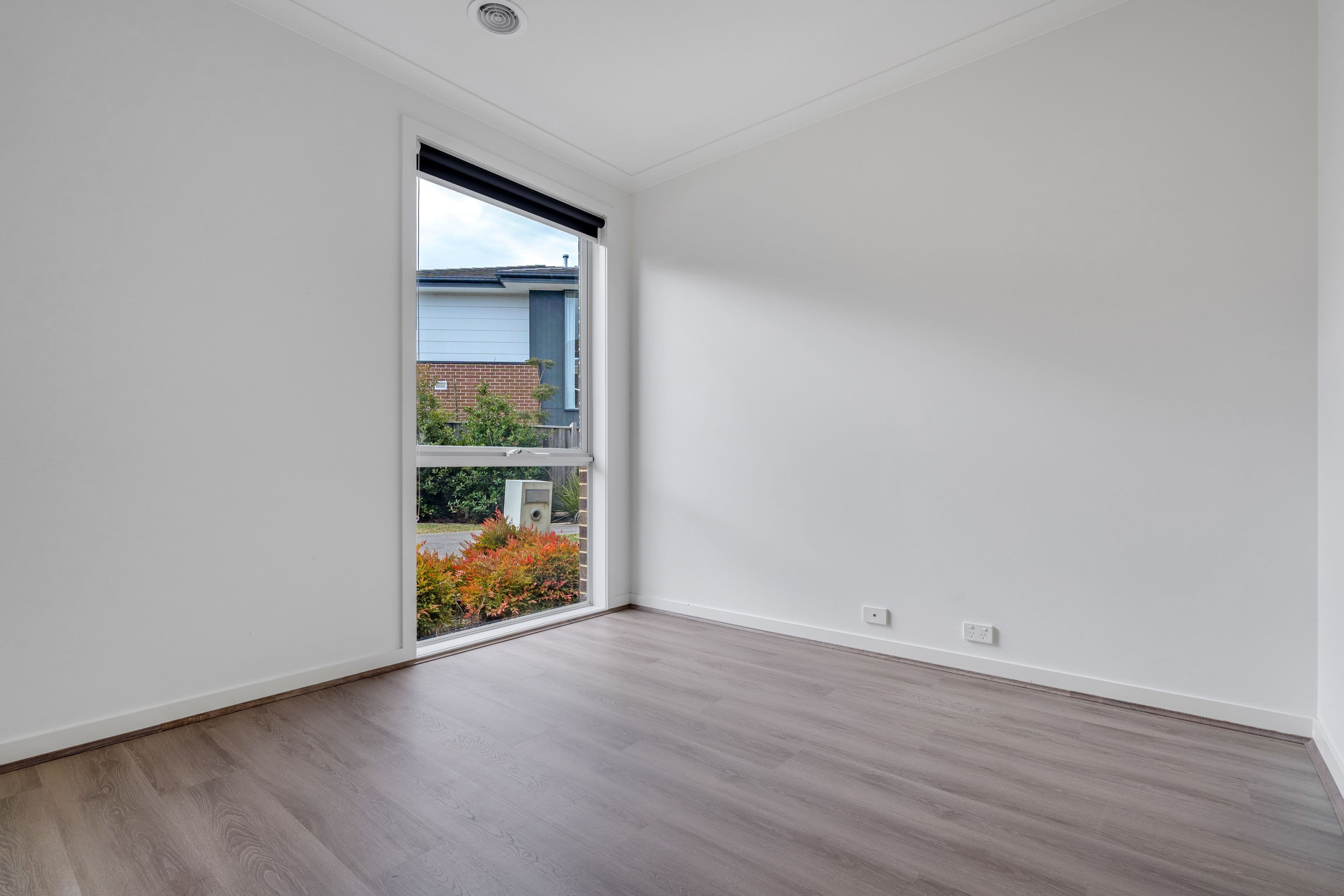 8 Toombal Place, Craigieburn VIC 3064, Craigieburn - Thumbnail 4