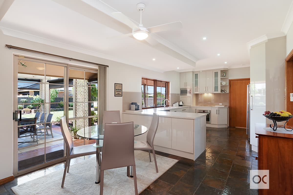 13 Pitcairn Grove, West Lakes - Thumbnail 6