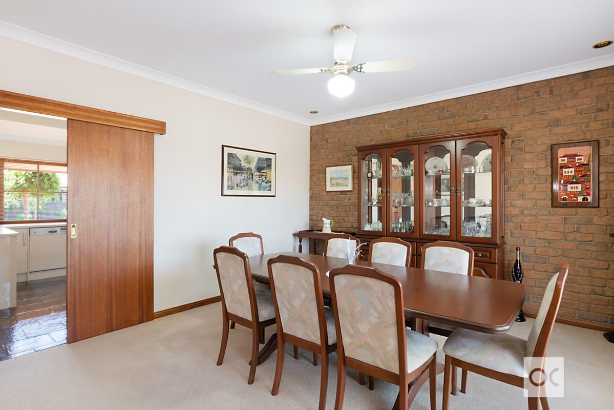 13 Pitcairn Grove, West Lakes - Thumbnail 7