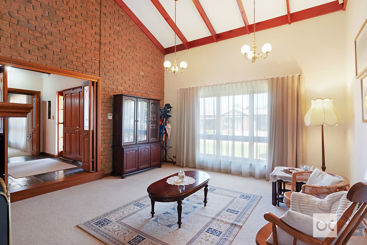 13 Pitcairn Grove, West Lakes - Thumbnail 8