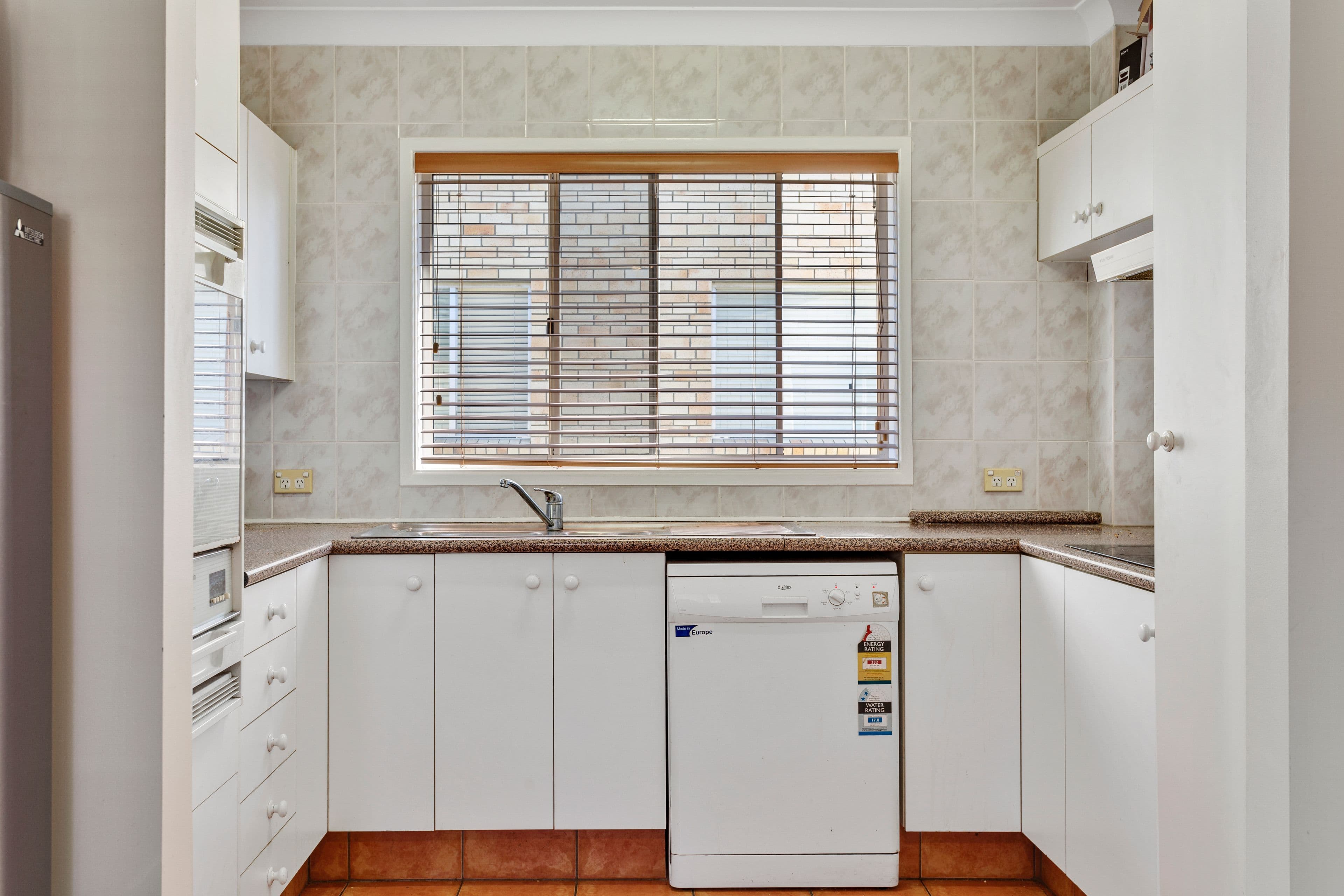 266 Marine Parade, Labrador QLD 4215, Labrador - Thumbnail 3