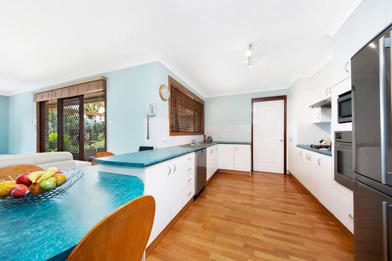 28 Brushwood Drive, ALFORDS POINT NSW 2234, Alfords Point - Thumbnail 4