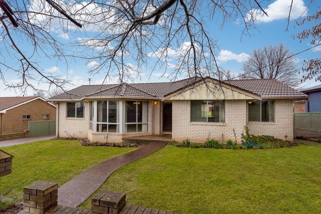 15 Mitchell Street, Blayney NSW 2799, Blayney - Image 1
