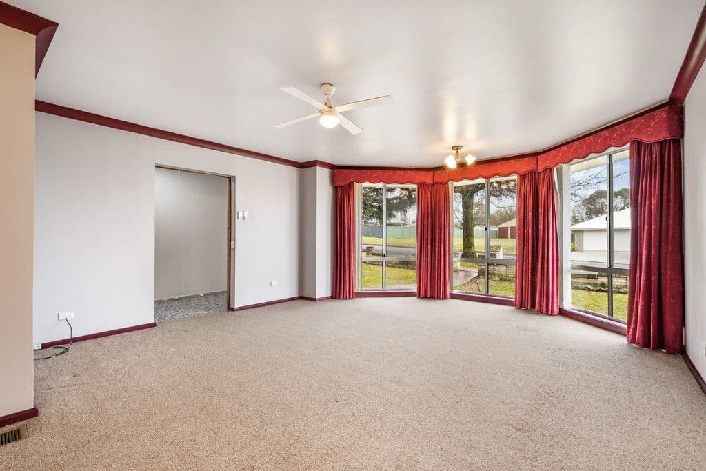 15 Mitchell Street, Blayney NSW 2799, Blayney - Thumbnail 2