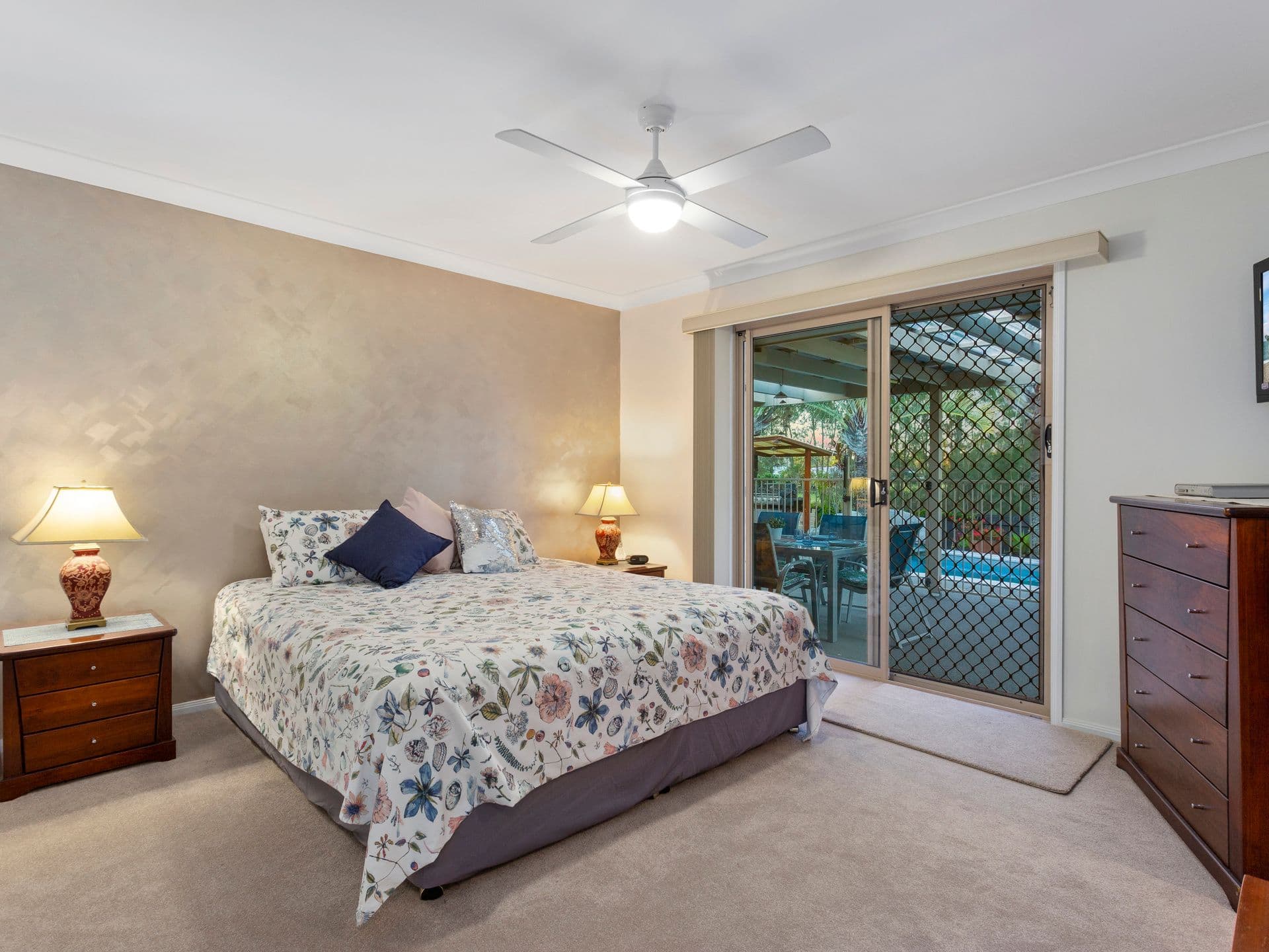 13 Hydrilla Court, Elanora QLD 4221, Elanora - Thumbnail 5