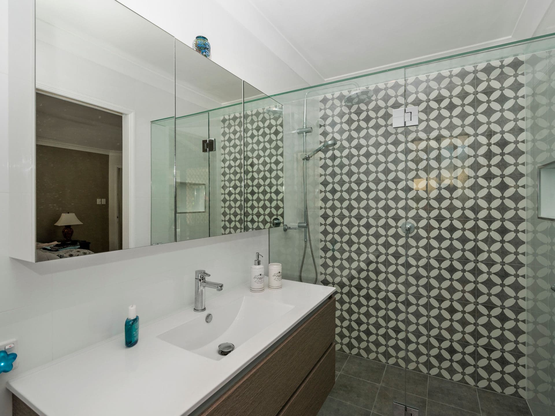 13 Hydrilla Court, Elanora QLD 4221, Elanora - Thumbnail 6