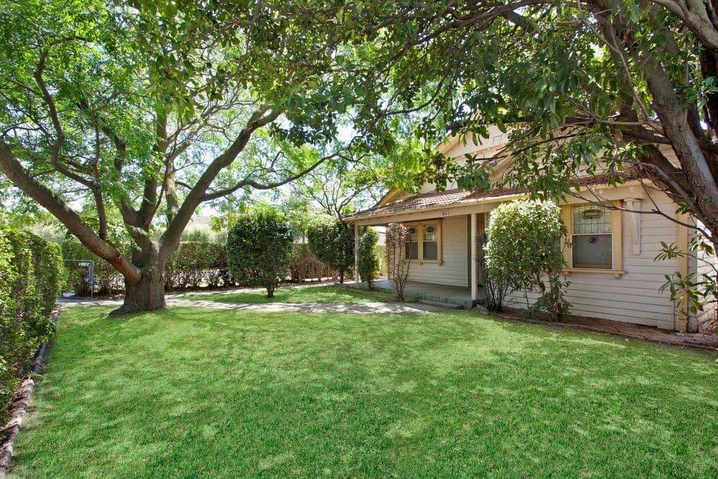 270 Koornang Road, Carnegie VIC 3163, Carnegie - Image 1