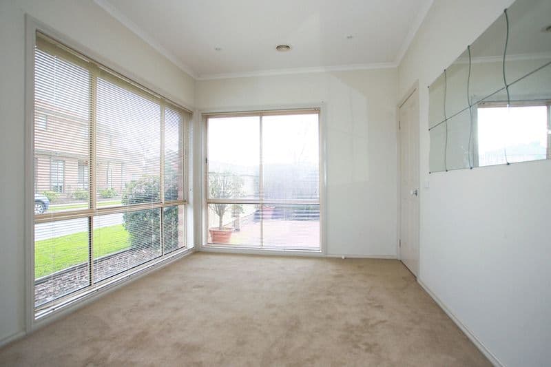 45 Amhurst Drive, NARRE WARREN SOUTH VIC 3805, Narre Warren South - Thumbnail 6