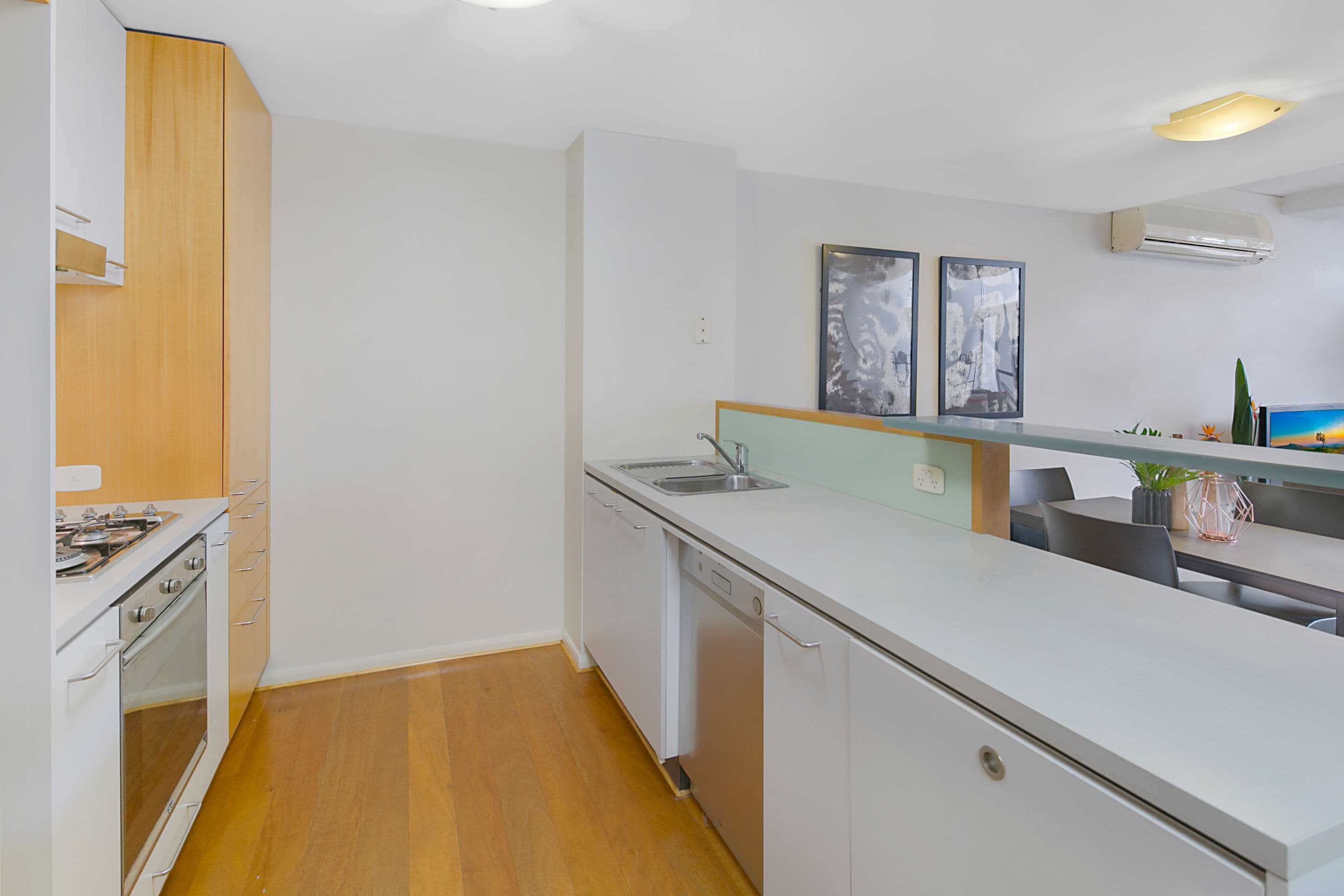 21 Love Street, Bulimba QLD 4171, Bulimba - Thumbnail 3