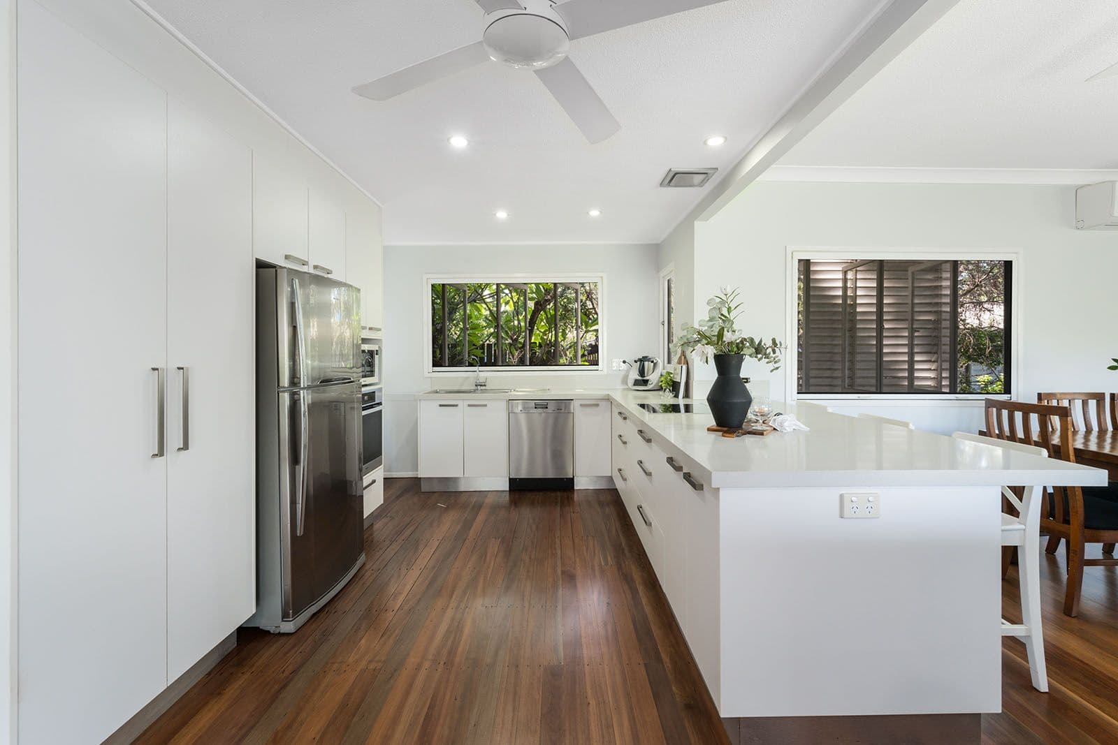 19 Akuna Street, Kenmore QLD 4069, Kenmore - Thumbnail 6