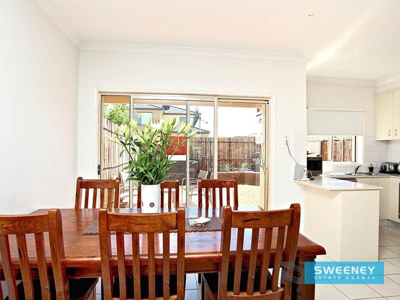 Unit 3/14 Mickleton Grove, Point Cook - Thumbnail 8