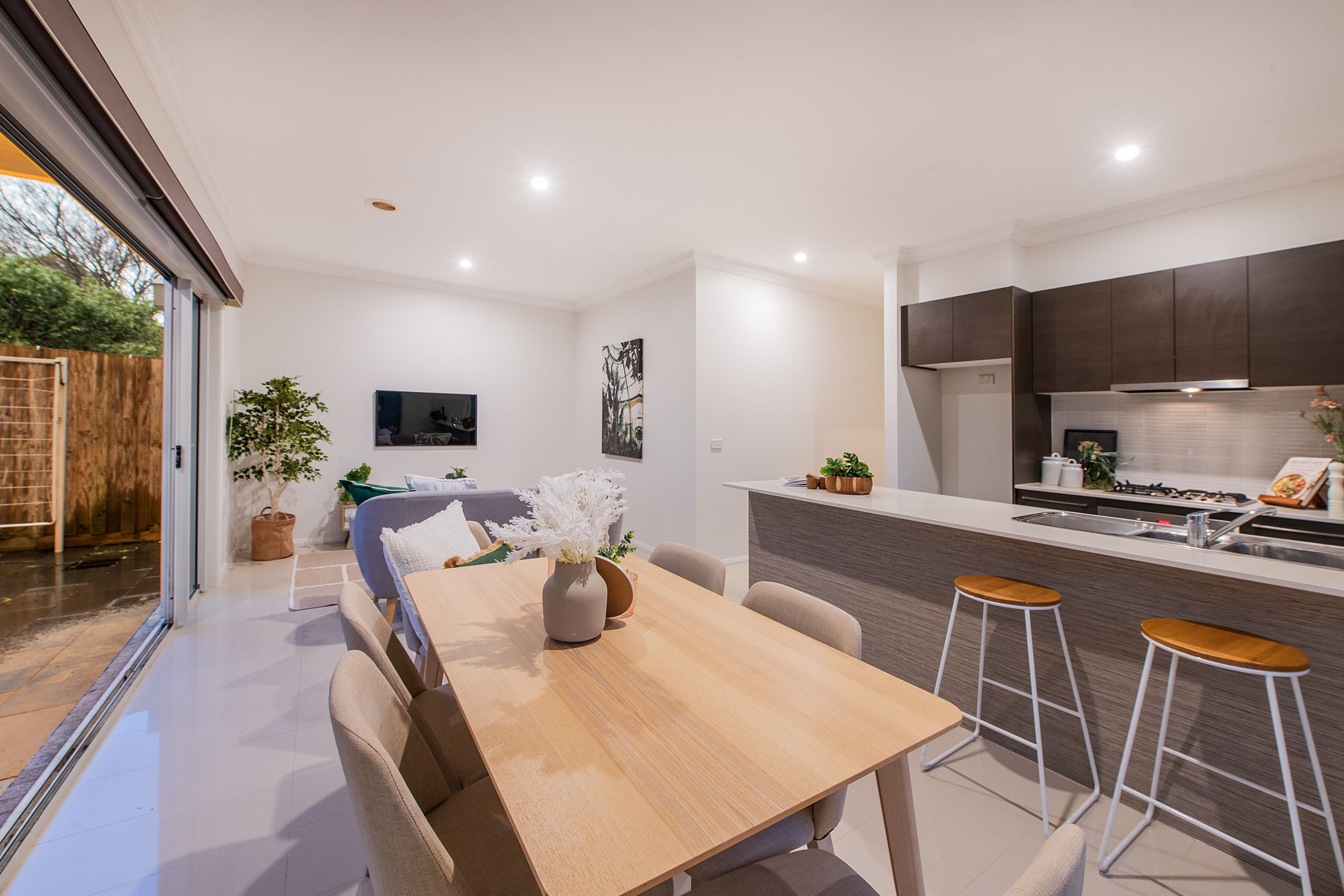 101 Scoresby Road, Bayswater VIC 3153, Bayswater - Thumbnail 3