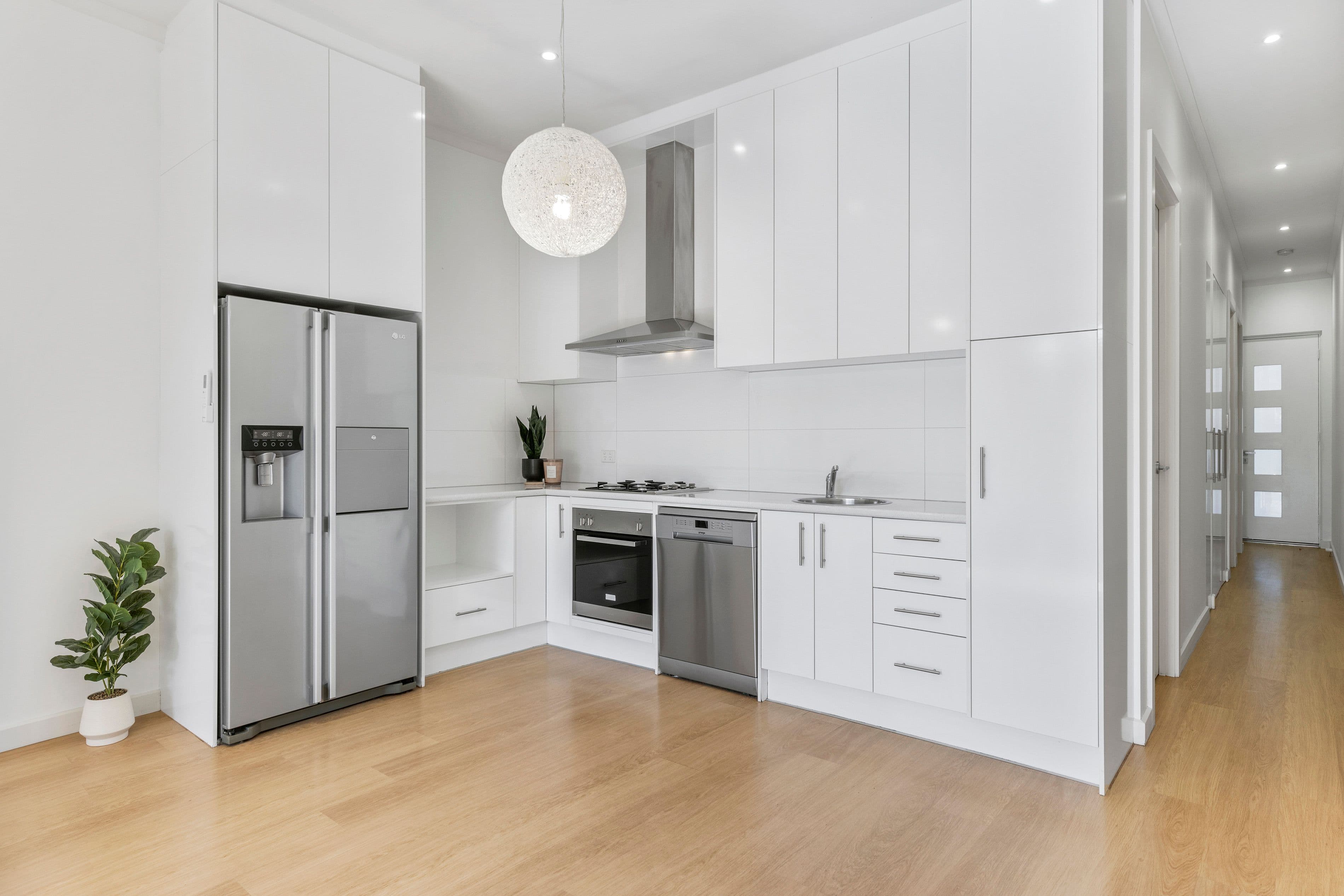 9 Carrington Lane, Lightsview SA 5085, Lightsview - Thumbnail 4