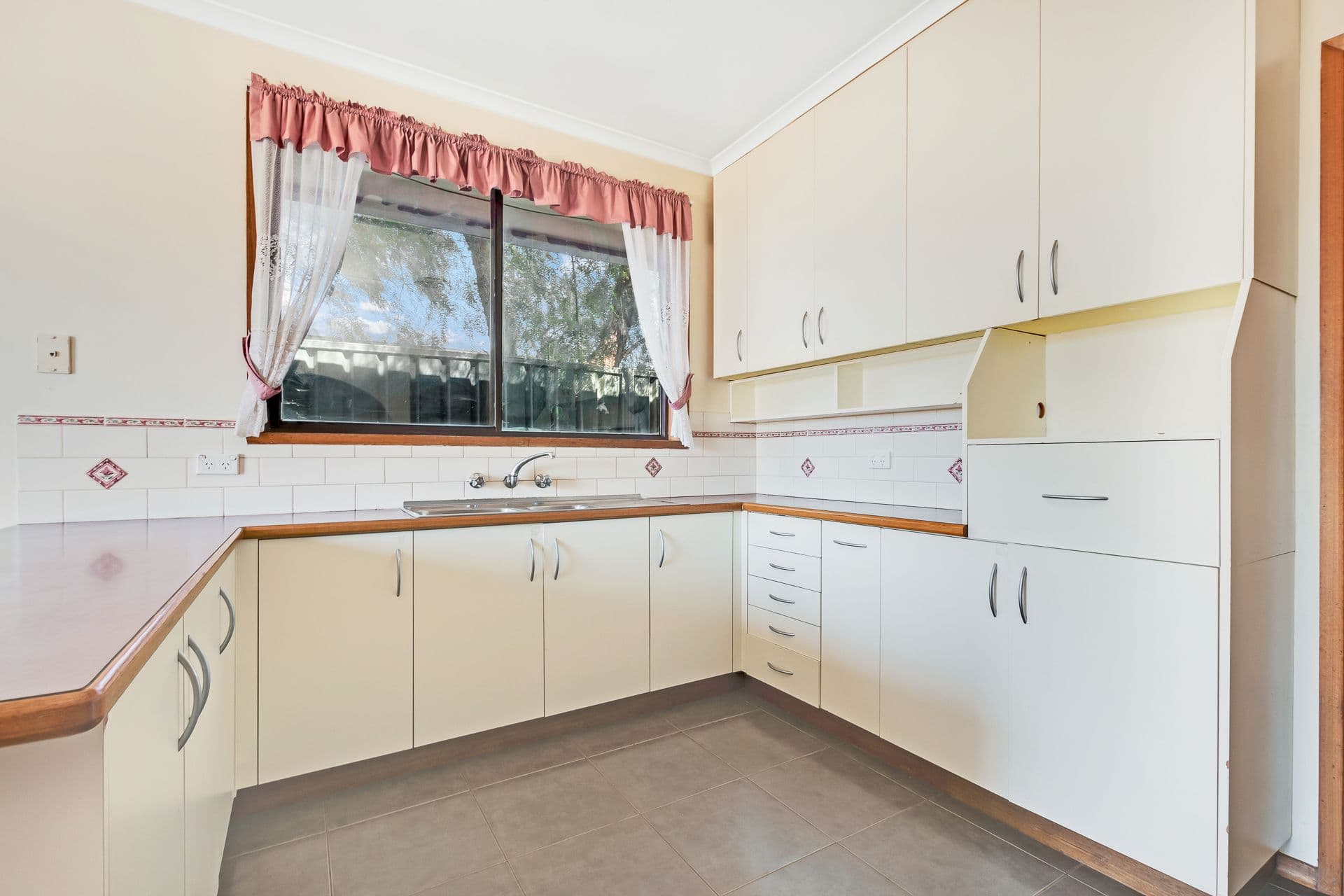 86 Service Street, Echuca VIC 3564, Echuca - Thumbnail 4