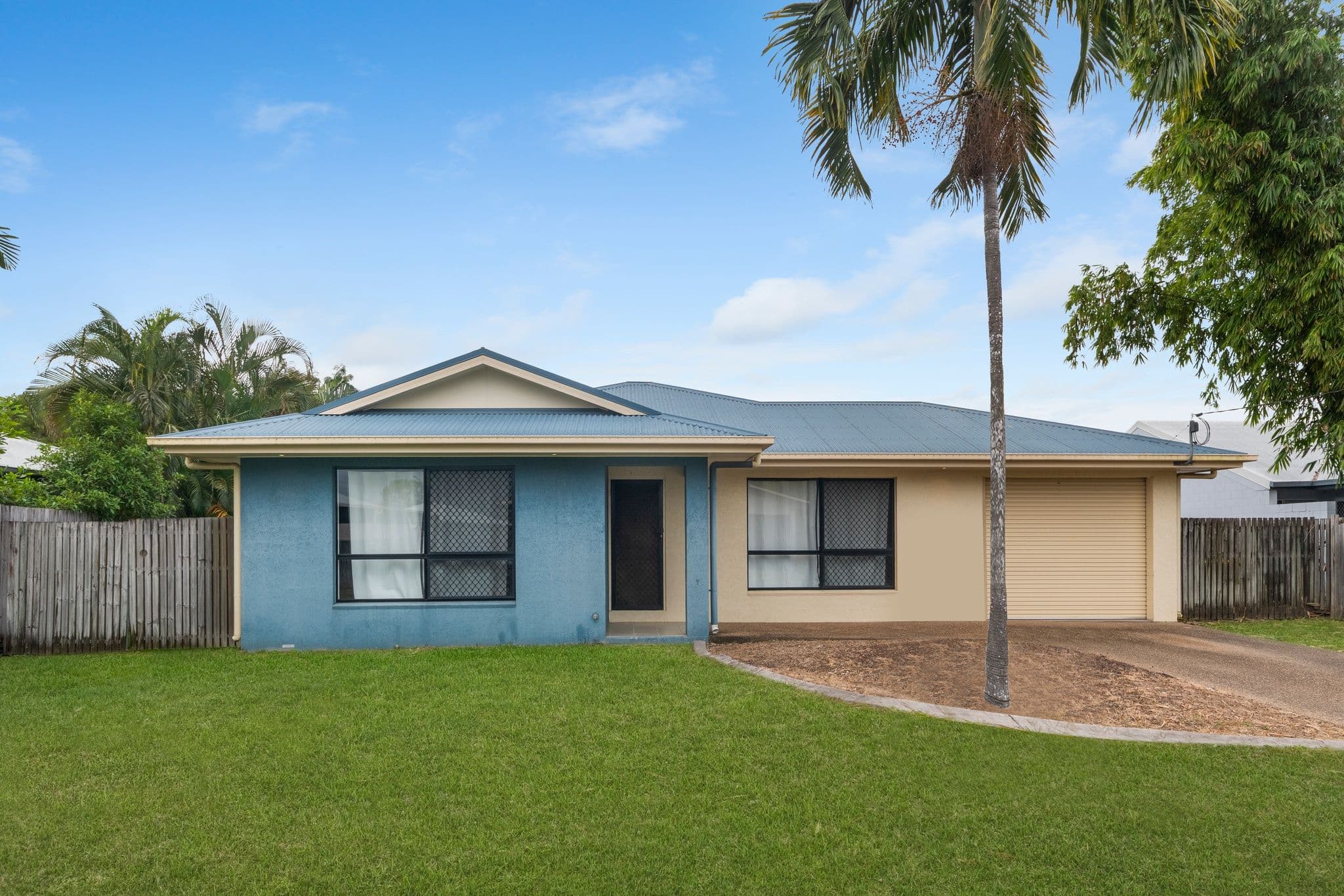 3 Simonsen Court, Kelso QLD 4815, Kelso - Thumbnail 2