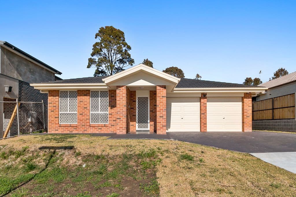 55 Dobroyd Drive, ELIZABETH HILLS NSW 2171, Elizabeth Hills - Image 1