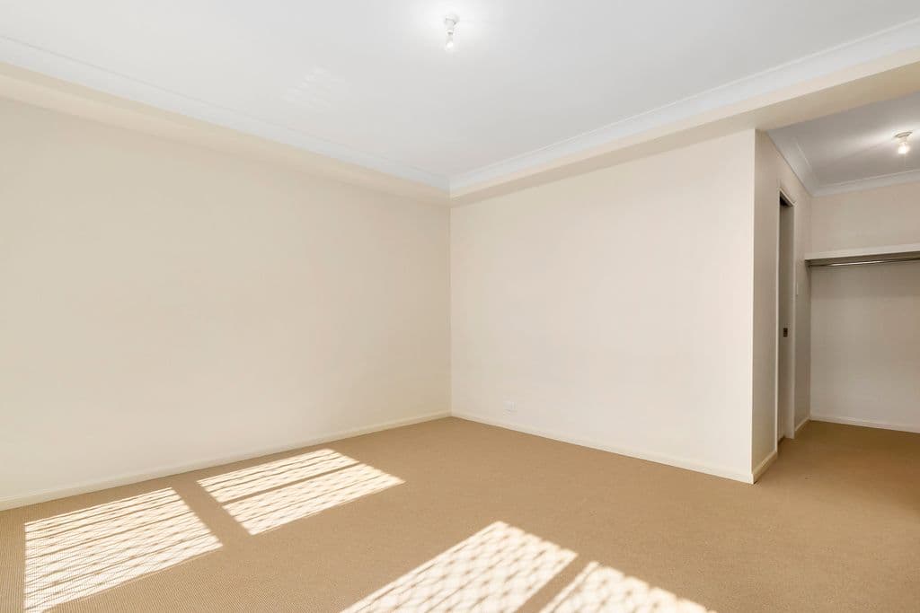 55 Dobroyd Drive, ELIZABETH HILLS NSW 2171, Elizabeth Hills - Thumbnail 2
