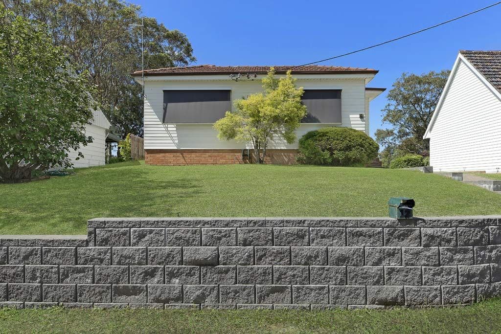 12 Barina Avenue, Kilaben Bay NSW 2283, Kilaben Bay - Image 1