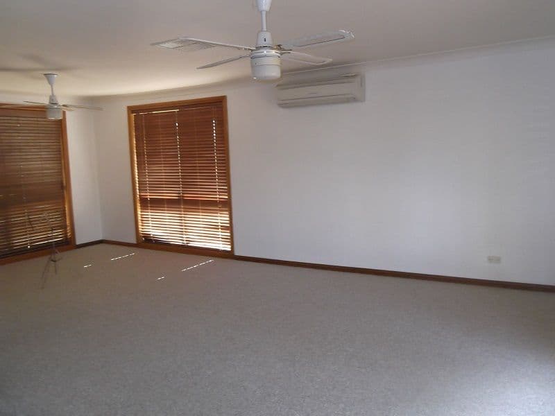 415 Elouera Road, COWRA NSW 2794, Cowra - Thumbnail 4