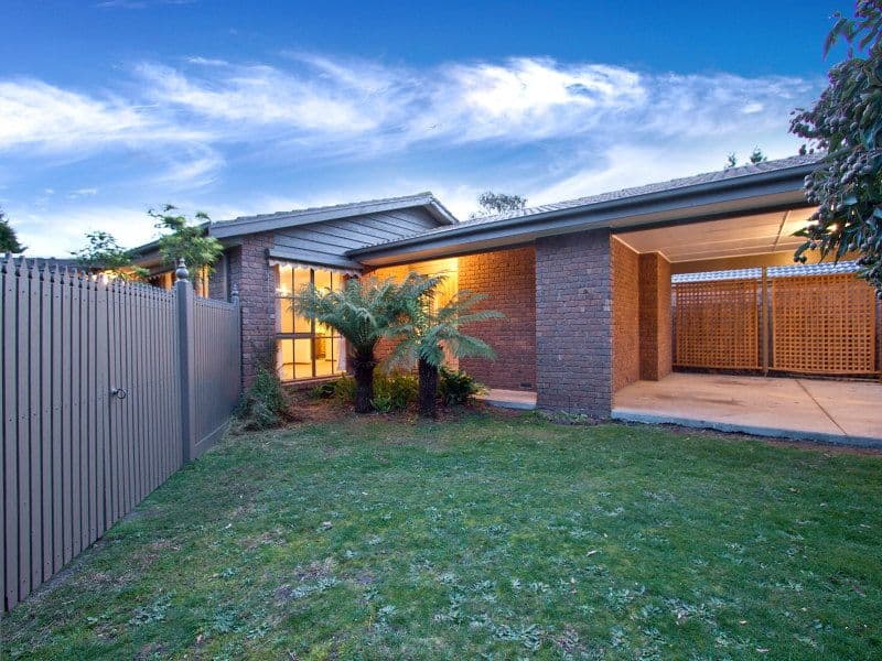 5 Gretel Court, FRANKSTON VIC 3199, Frankston - Image 1
