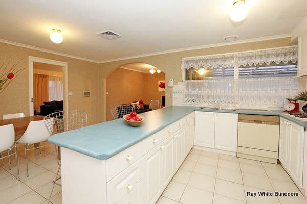 47 Virginia Crescent, BUNDOORA VIC 3083, Bundoora - Thumbnail 4
