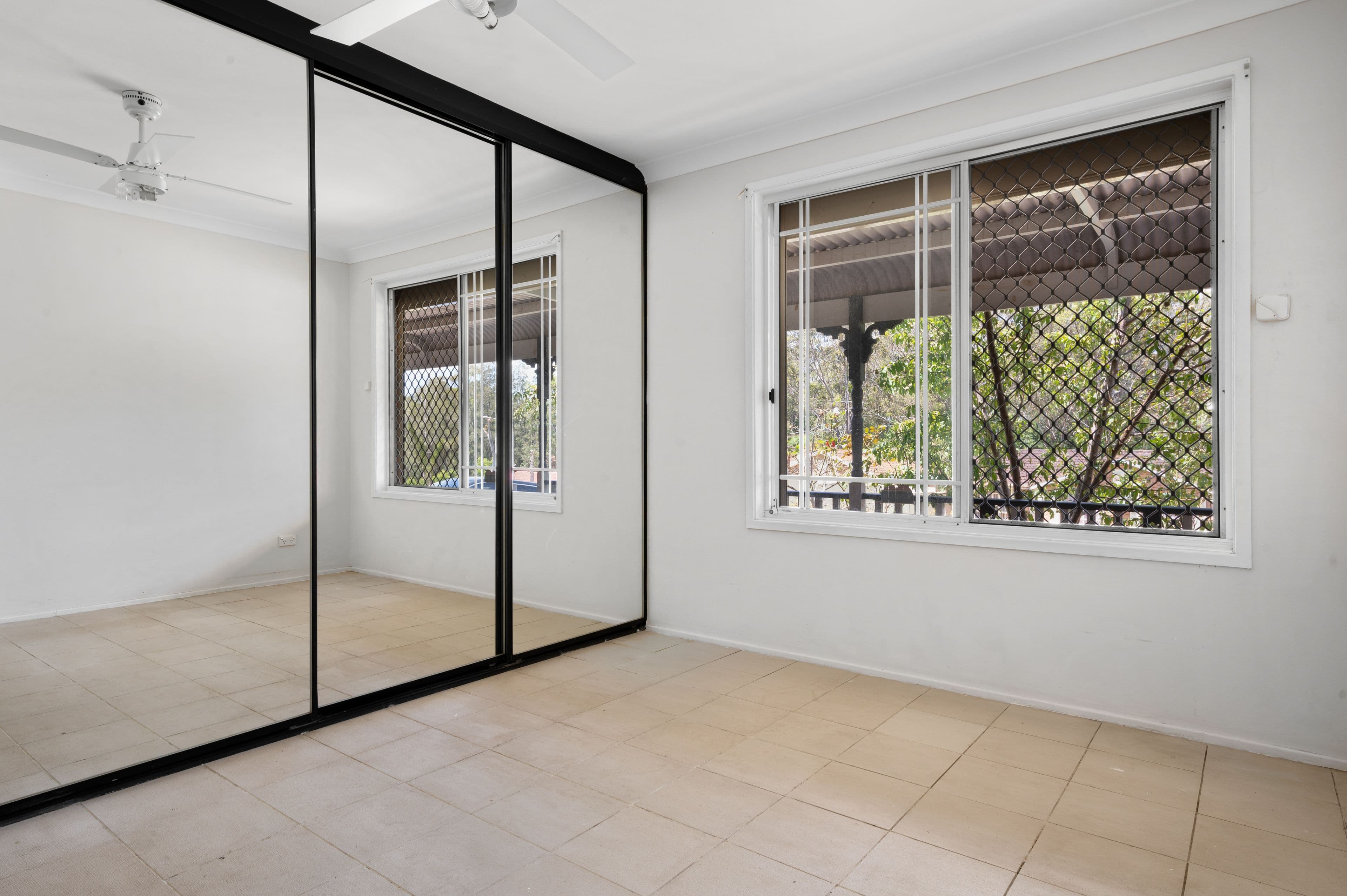 36 Jersey Parade, Minto NSW 2566, Minto - Thumbnail 5