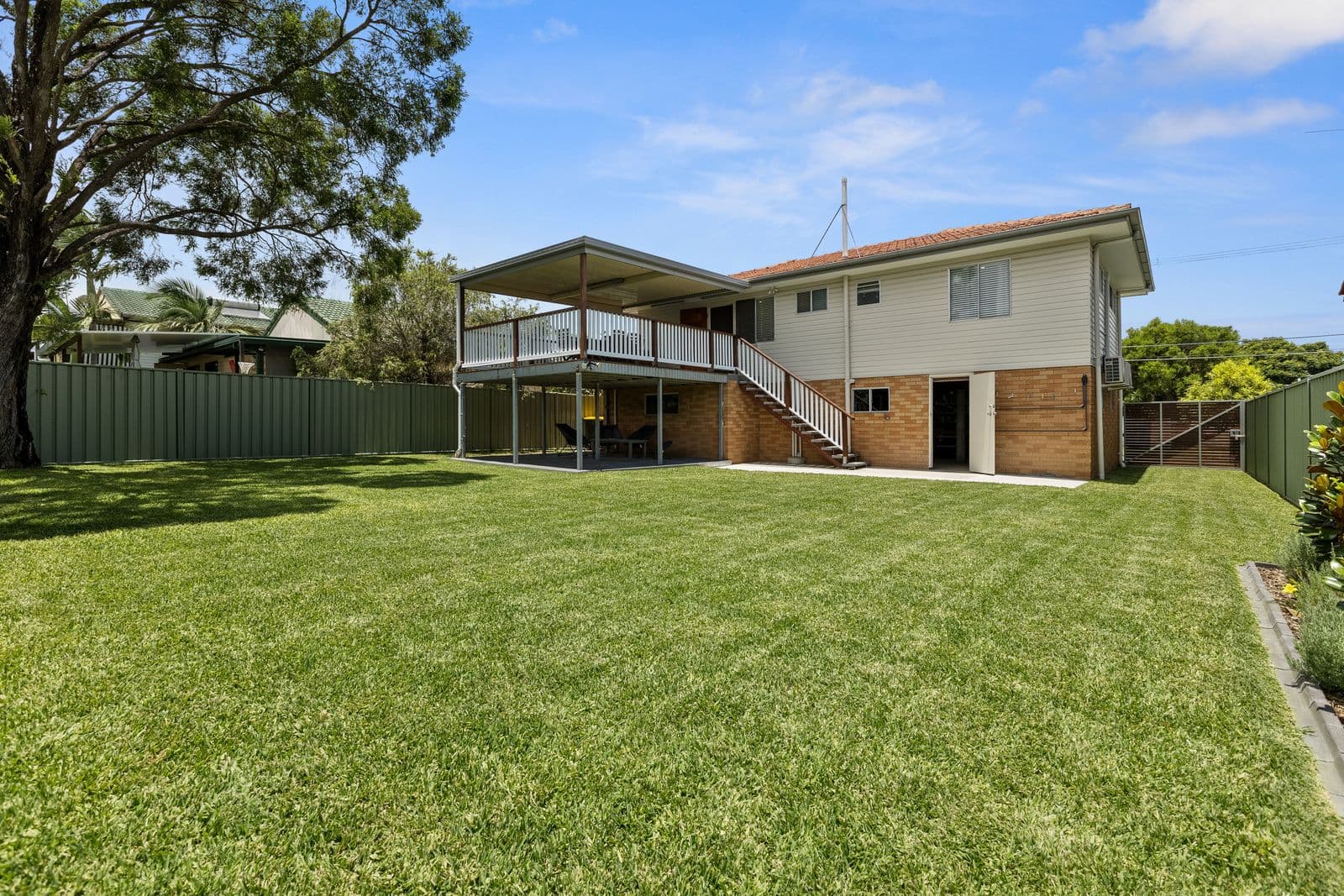 18 Hemsworth Street, Acacia Ridge QLD 4110, Acacia Ridge - Thumbnail 2
