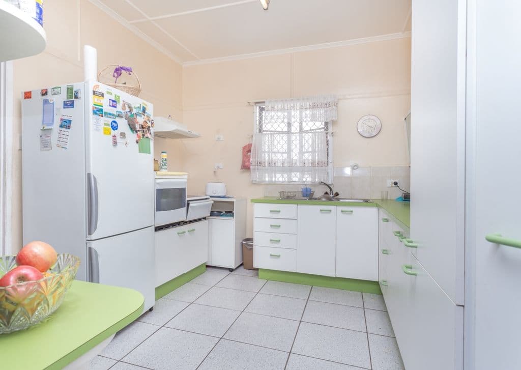 27 Tathra Street, Stafford QLD 4053, Stafford - Thumbnail 7