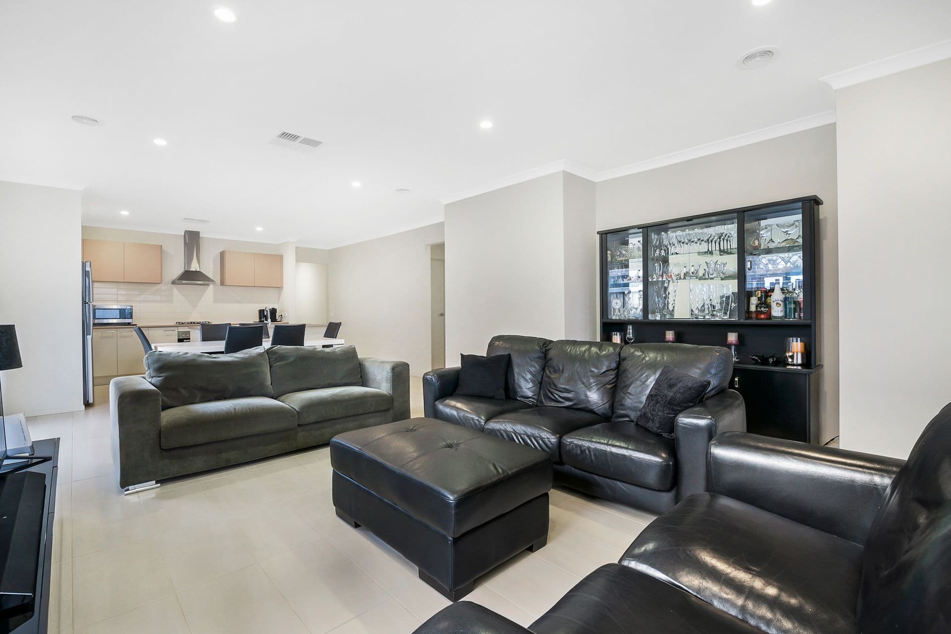 1 Glenfern Street, Keysborough VIC 3173, Keysborough - Thumbnail 3