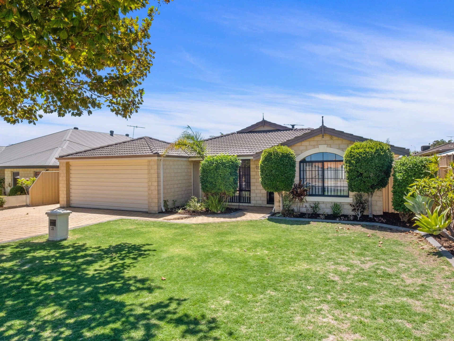 21 Evandale Road, Darch WA 6065, Darch - Thumbnail 2