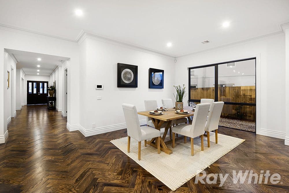 4 Sagan Court, Glen Waverley VIC 3150, Glen Waverley - Thumbnail 4