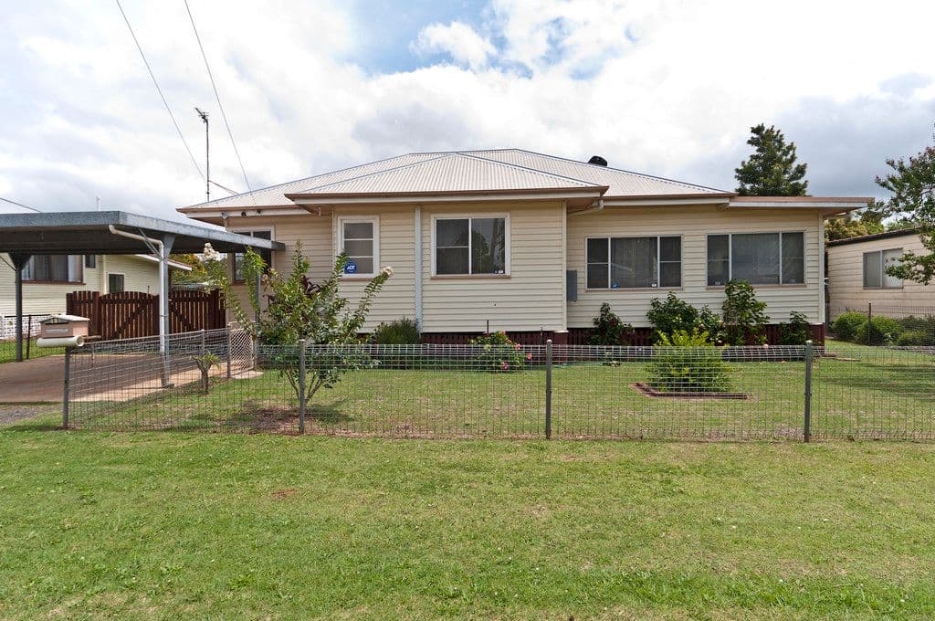 11 Gaydon Street, NEWTOWN QLD 4350, Newtown - Image 1