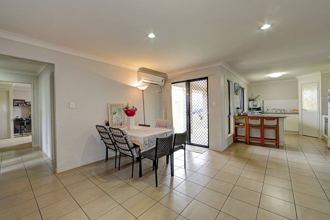 56 The Strand West, THABEBAN QLD 4670, Thabeban - Thumbnail 6