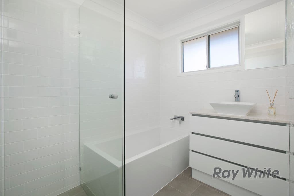 21 Bluebell Street, Alexandra Hills QLD 4161, Alexandra Hills - Thumbnail 5