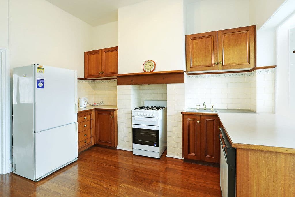 10 Coronation Street, Geelong West VIC 3218, Geelong West - Thumbnail 5