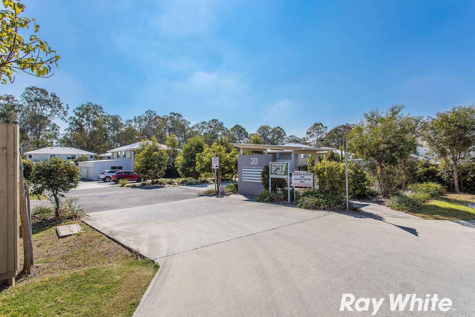 20 Eminence Lane, Bridgeman Downs QLD 4035, Bridgeman Downs - Thumbnail 5