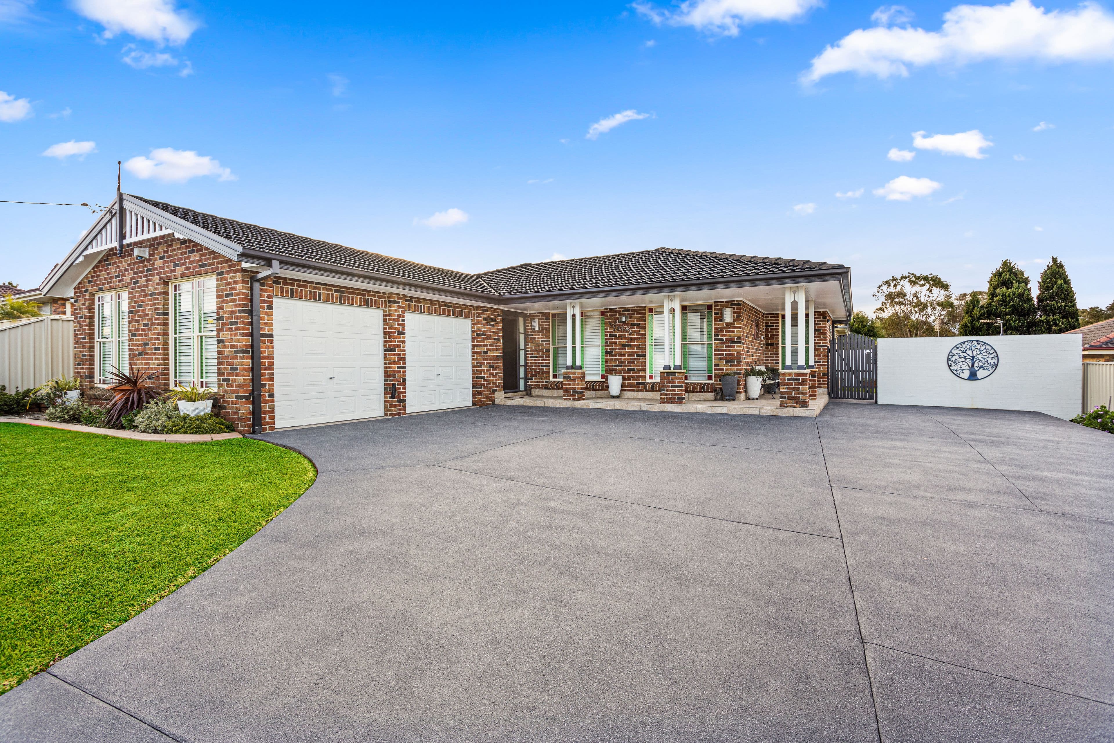 135 Pioneer Drive, Blackbutt NSW 2529, Blackbutt - Image 1