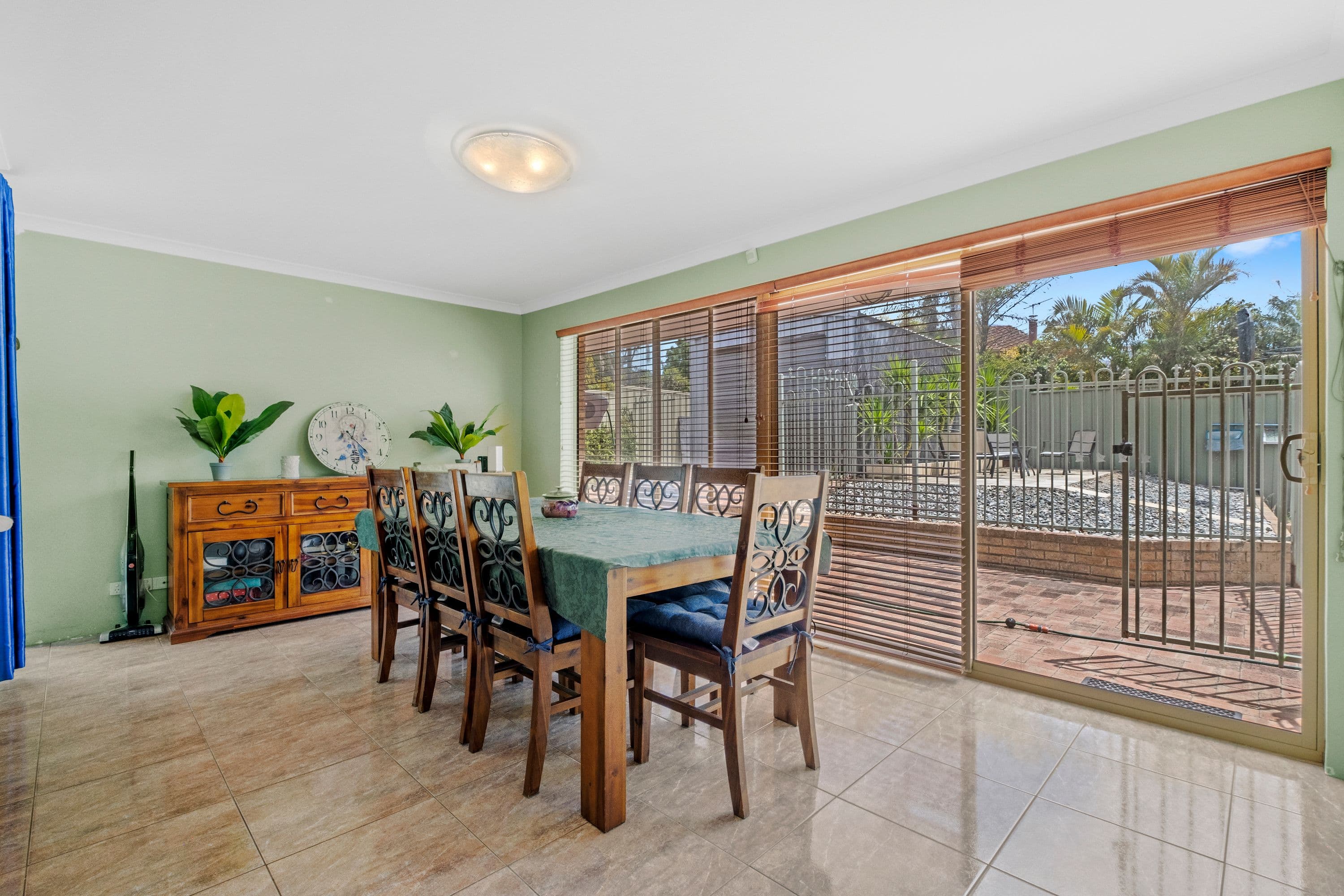 39 Merrifield Circle, Leeming WA 6149, Leeming - Thumbnail 7