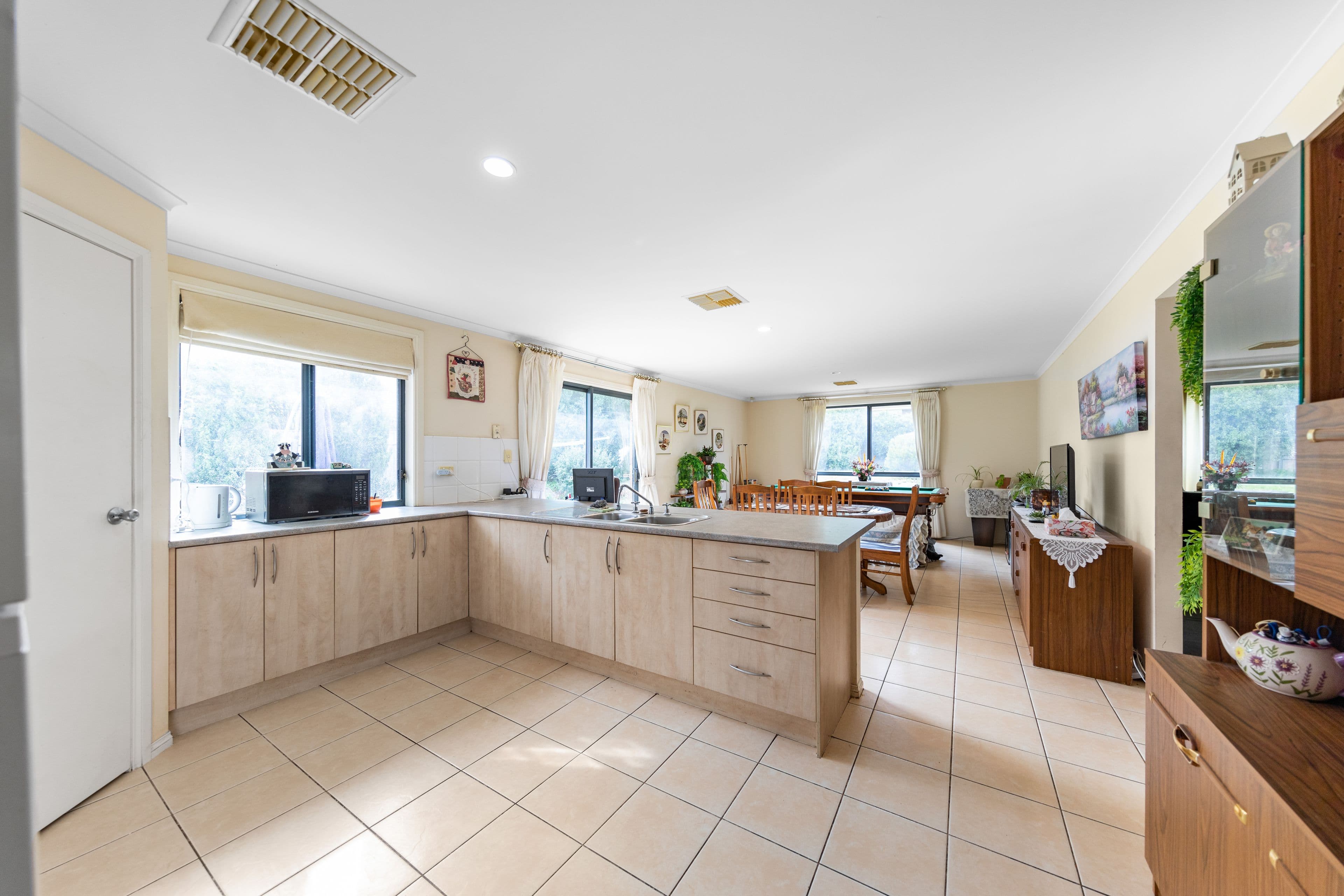 125 Somerset Grove, Craigmore SA 5114, Craigmore - Thumbnail 3