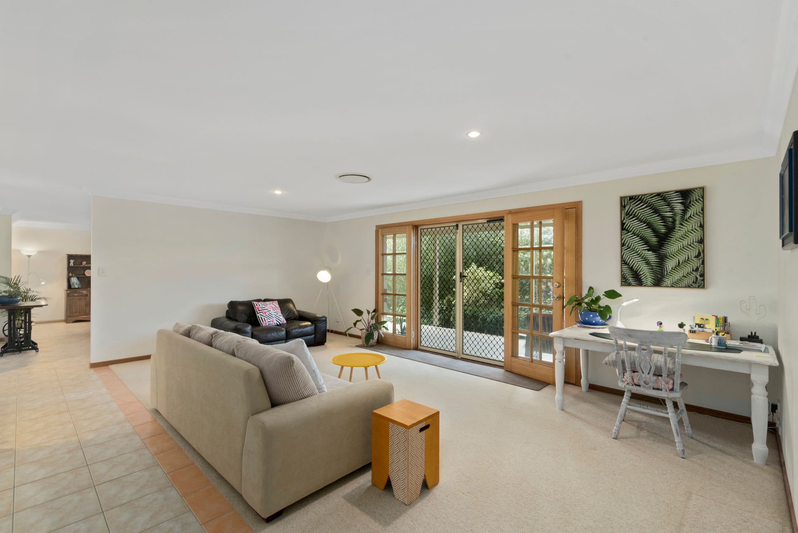 3 Callistris Court, Elanora QLD 4221, Elanora - Thumbnail 2