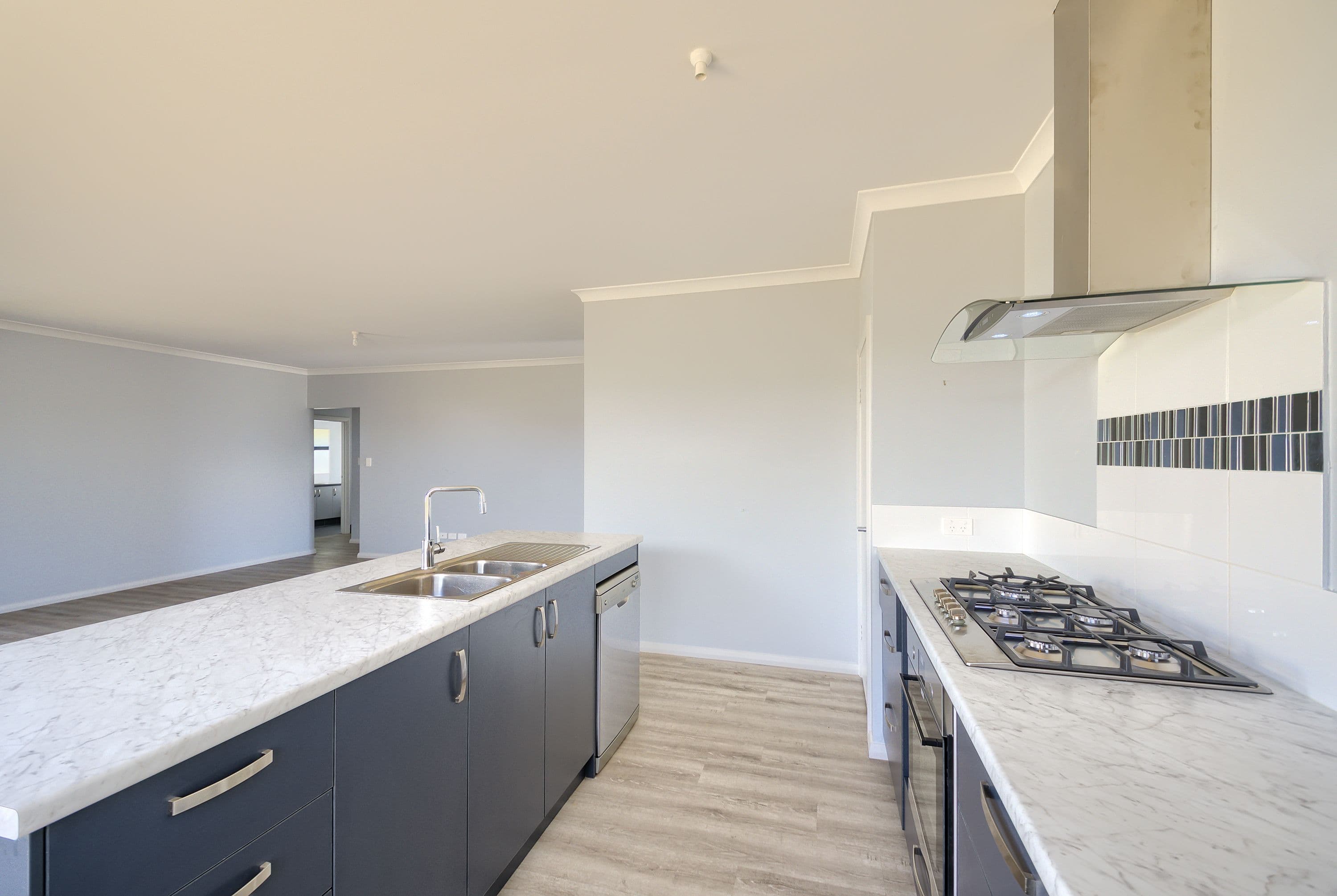 82 Radiata Drive, McKail WA 6330, McKail - Thumbnail 4