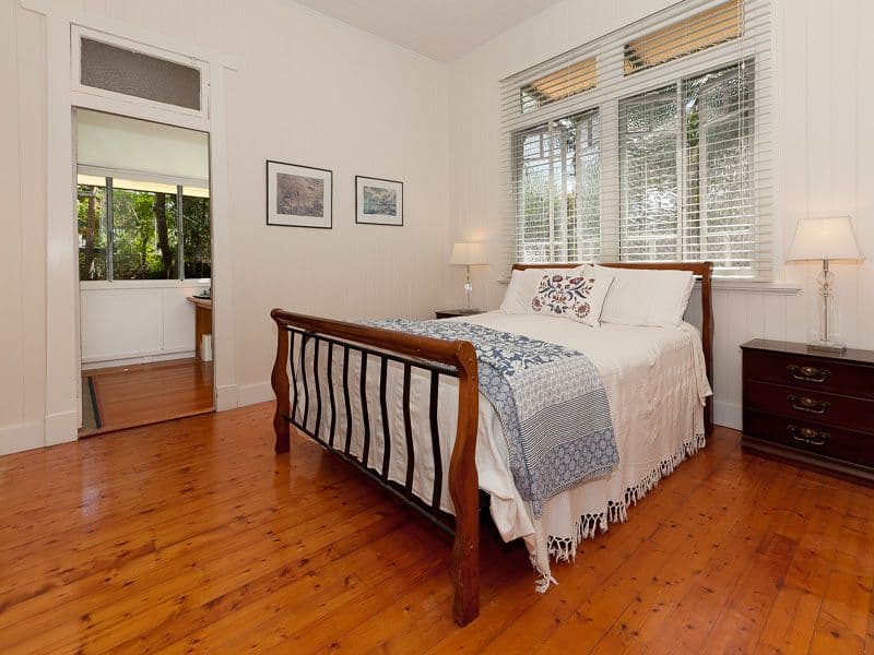 249 Cliveden Avenue, OXLEY QLD 4075, Oxley - Thumbnail 6