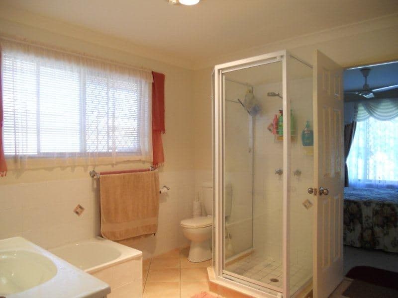 46 Ben Nevis Street, BEACONSFIELD QLD 4740, Beaconsfield - Thumbnail 4