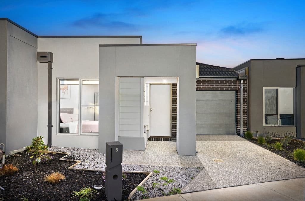 5 Fitzrovia Drive, Wyndham Vale VIC 3024, Wyndham Vale - Image 1