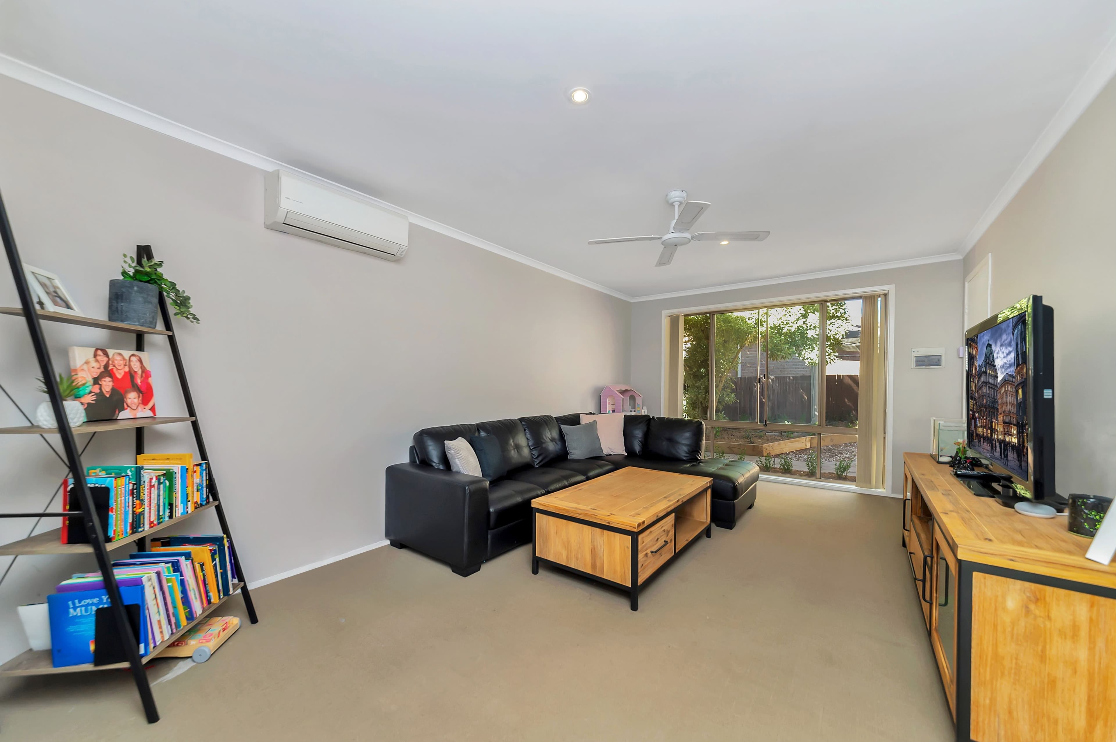 5 Bushby Close, Gordon ACT 2906, Gordon - Thumbnail 3