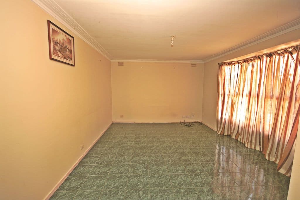 66 Biggs Street, ST ALBANS VIC 3021, St Albans - Thumbnail 2