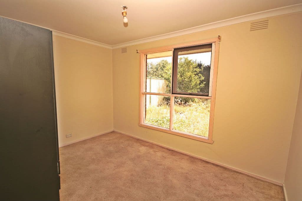 66 Biggs Street, ST ALBANS VIC 3021, St Albans - Thumbnail 4
