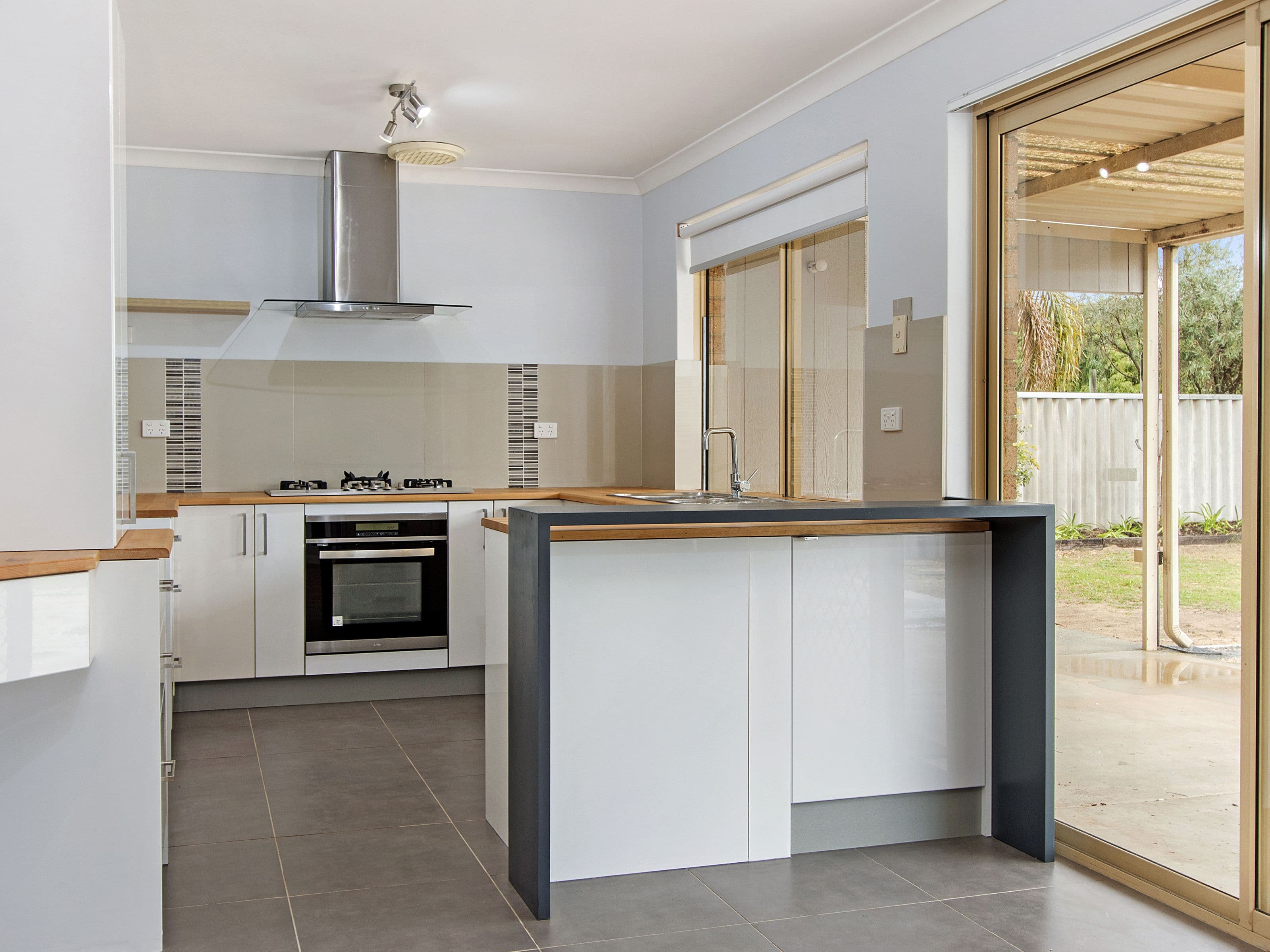 2 Bunda Place, Waikiki WA 6169, Waikiki - Thumbnail 3