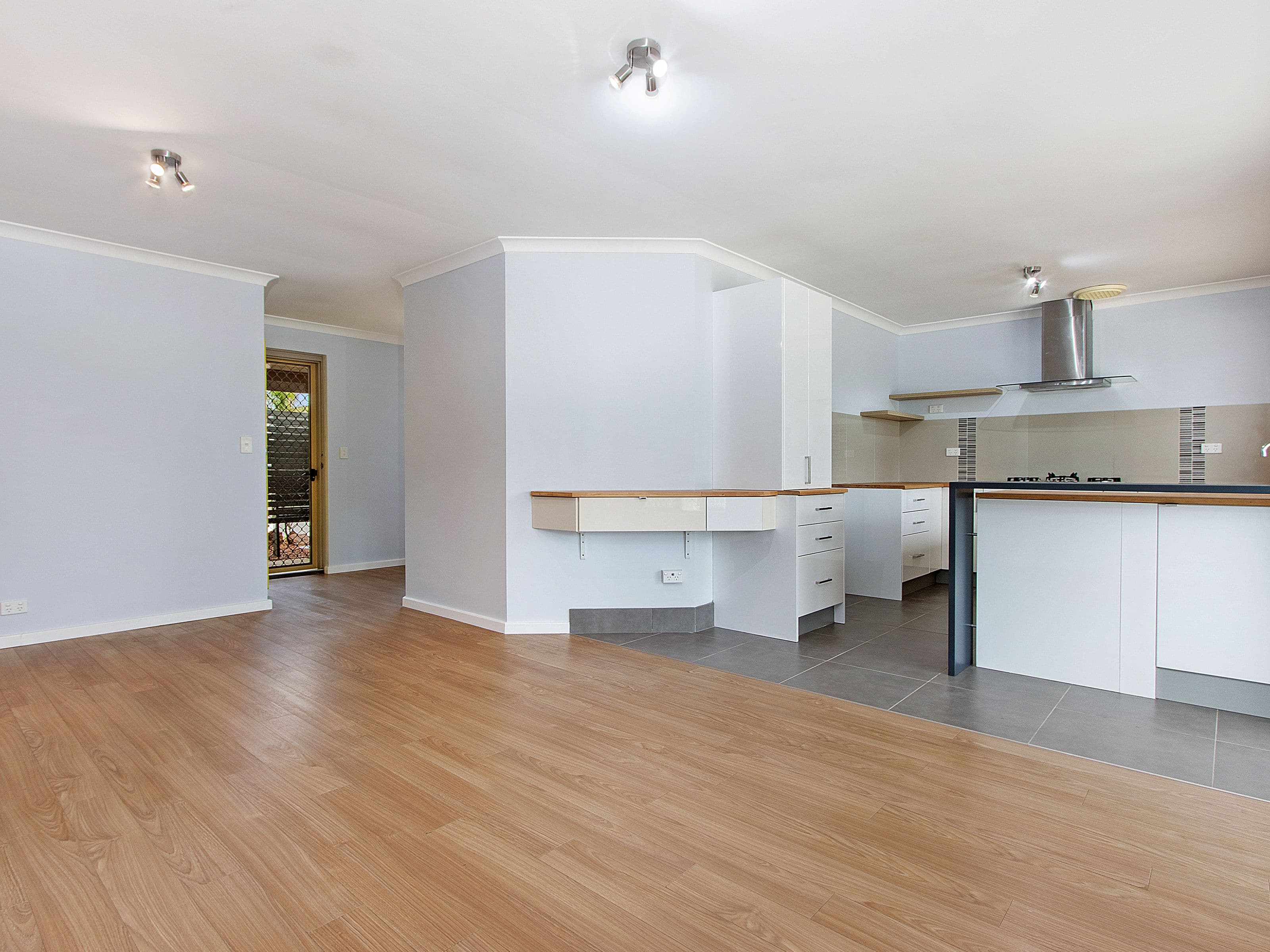 2 Bunda Place, Waikiki WA 6169, Waikiki - Thumbnail 5