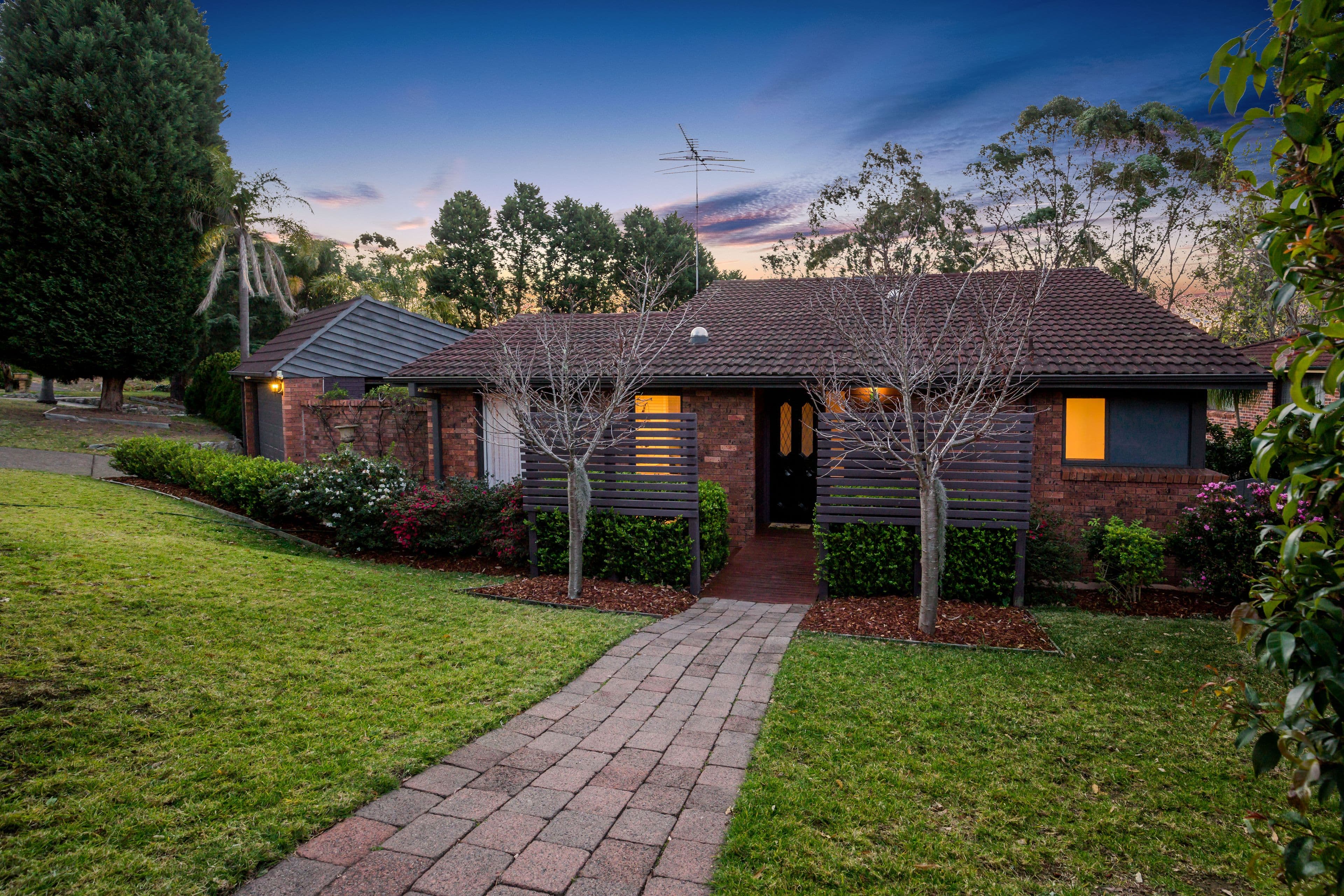 20 Tallowwood Avenue, Cherrybrook - Image 1